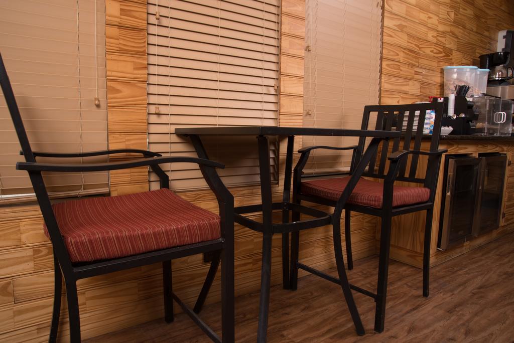Yosemite Gold Country Lodge Coulterville Exteriör bild